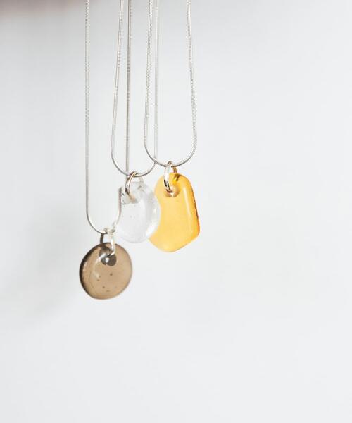 URBAN RESEARCH（アーバンリサーチ）の「decor『デコール』　Roundglass Necklace（ネックレス・レディース・ブラウン系その他/クリア・-）」の5枚目の写真