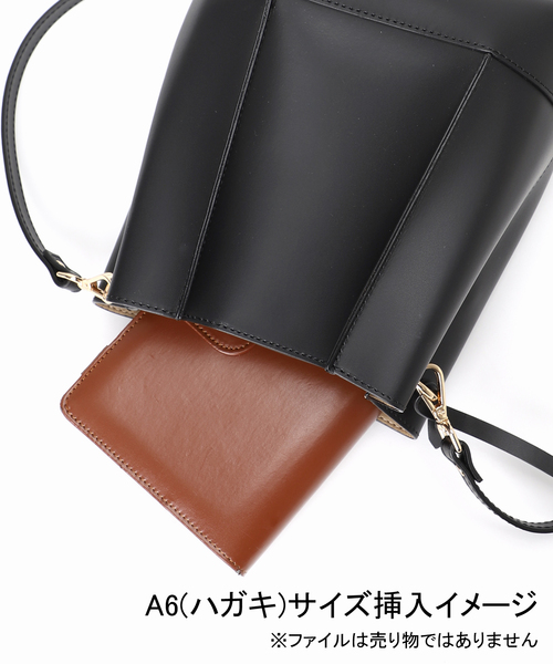 GIANNI NOTARO(ジャンニノターロ)の「《WEB限定追加》GIANNI NOTARO/ジャンニノターロ パネルショルダーバッグ(ショルダーバッグ・レディース・ベージュ/ブラック・FREE)」の8枚目の写真