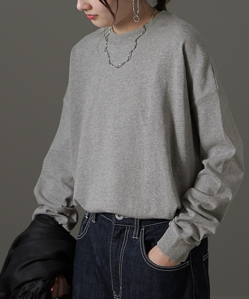 HUG.U(ハグユー)の「裾長 モックネックロンT(Tシャツ/カットソー・レディース・グレー/ナチュラル/グレイッシュブルー/ホワイト/キャメル/ラベンダー/ブラック・FREE)」の15枚目の写真