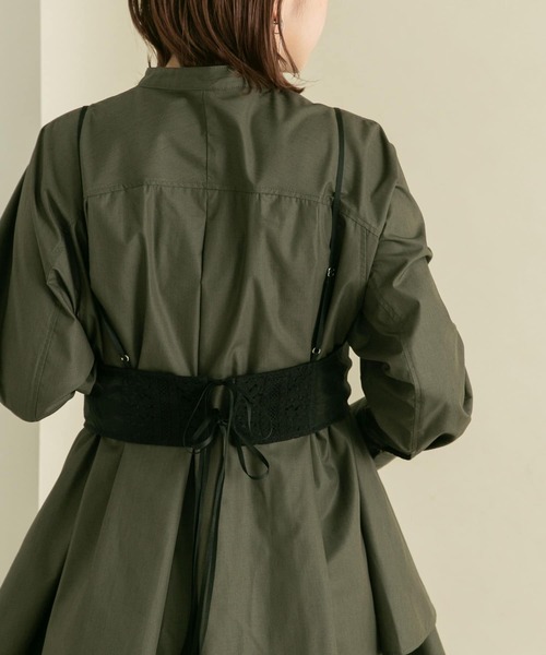 KBF(ケイビーエフ)の「BACKリボンレースコルセット(その他トップス・レディース・オフホワイト/ブラック・ONE)」の17枚目の写真