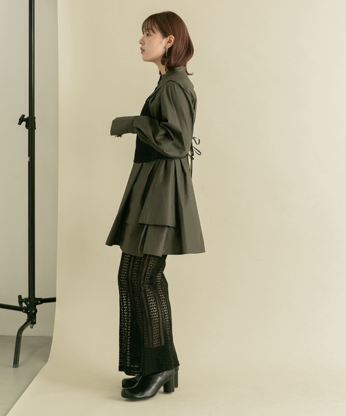 KBF(ケイビーエフ)の「BACKリボンレースコルセット(その他トップス・レディース・オフホワイト/ブラック・ONE)」の19枚目の写真