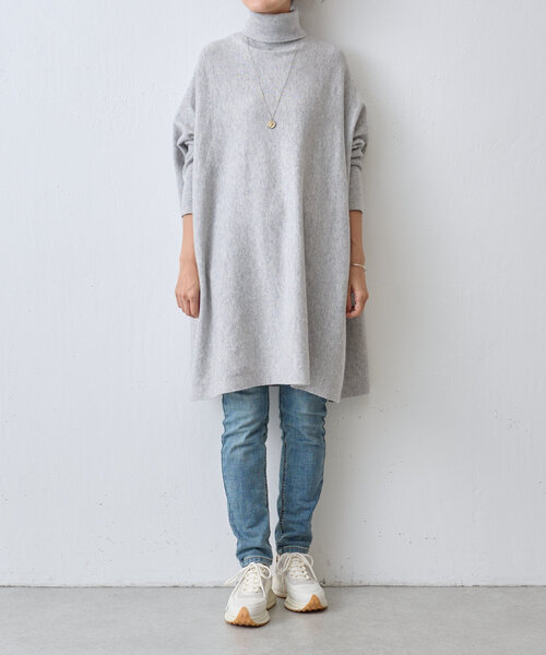 BEARDSLEY(ビアズリー)の「ビッグニットタートル(ロング)(ニット/セーター・レディース・カーキ/グレー/ブラック・FREE)」の12枚目の写真