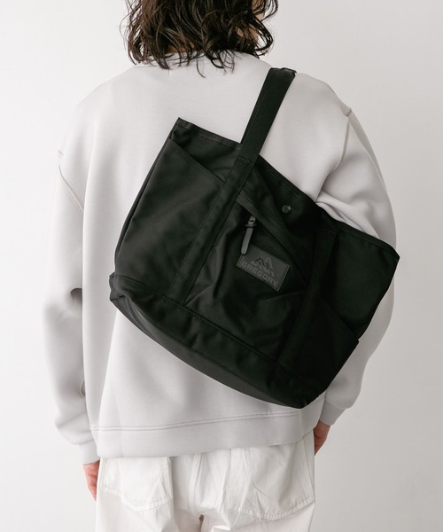 GREGORY(グレゴリー)の「GREGORY ティーニートート(トートバッグ・メンズ・ブラック・ONE)」の3枚目の写真