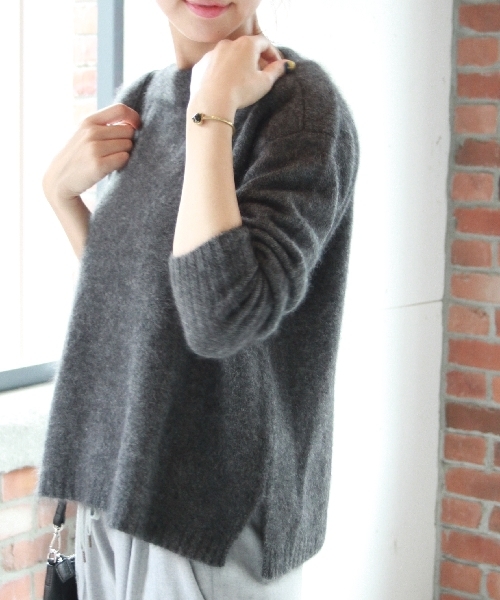 JOURNAL STANDARD（ジャーナルスタンダード）の「Hairy ボートネックプルオーバー#（ニット/セーター・レディース・グレー/アイボリー/キャメル・FREE）」の19枚目の写真