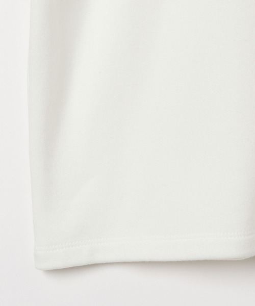 BAYFLOW(ベイフロー)の「2WAYストレッチスムースT(Tシャツ/カットソー・レディース・オフホワイト/ネイビー系/ブラック/ホワイト×ブラック/ブラウン・SMALL/MEDIUM/LARGE)」の19枚目の写真