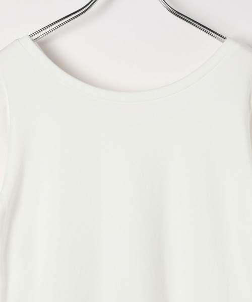 BAYFLOW(ベイフロー)の「2WAYストレッチスムースT(Tシャツ/カットソー・レディース・オフホワイト/ネイビー系/ブラック/ホワイト×ブラック/ブラウン・SMALL/MEDIUM/LARGE)」の20枚目の写真