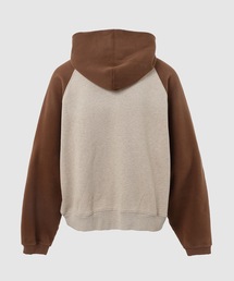 ERL（イーアールエル）の「UNISEX RAGLAN HOODIE KNIT（パーカー