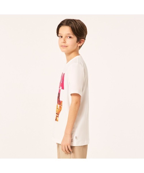 OAKLEY(オークリー)の「オークリー EN QDEVO SS TEE BOLD YTR 7.0/Tシャツ/ UPF50+/ 吸汗速乾/ 抗菌防臭/ YOUTH キッズ・ユース/OAKLEY(Tシャツ/カットソー・キッズ・ホワイト/ブルー/ブラック/オレンジ・M/L/S/XS)」の7枚目の写真