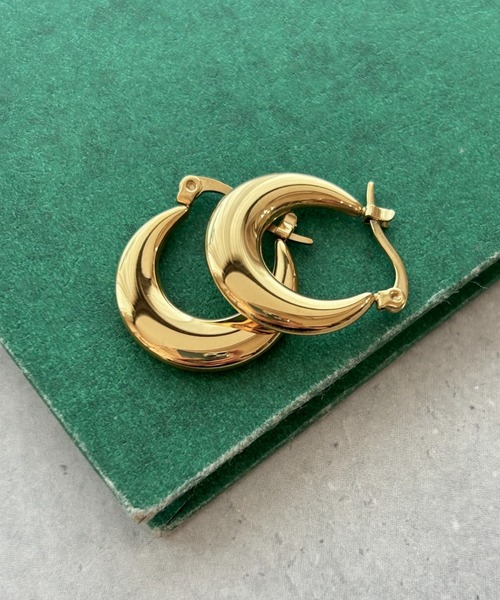 セール】【 金属アレルギー対応 】 クレセントムーン フープピアス