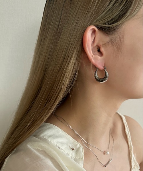 セール】【 金属アレルギー対応 】 クレセントムーン フープピアス