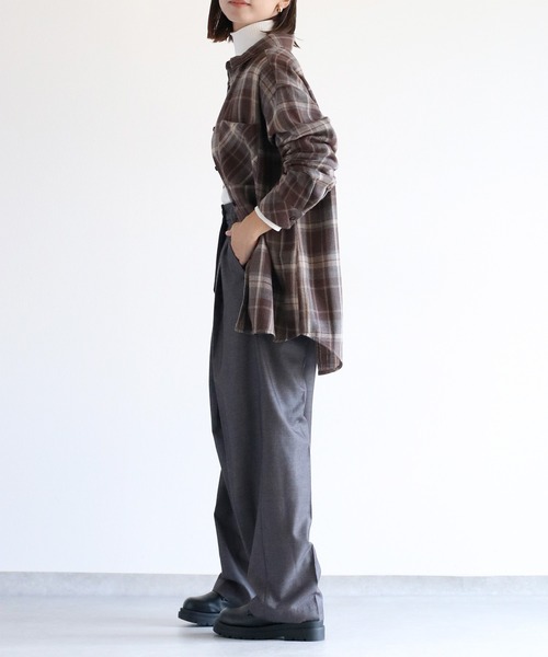 cepo(セポ)の「〈低身長サイズあり〉ウエストラップデザインイージーワイドパンツ(スラックス・レディース・グレー系その他/チャコール/キャメル・S/M)」の21枚目の写真