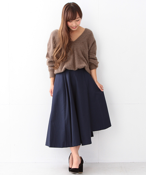 Ray BEAMS（レイビームス）の「Ray BEAMS / アシメヘムフレアースカート（スカート・レディース・ブラック/ネイビー・0/1）」の9枚目の写真