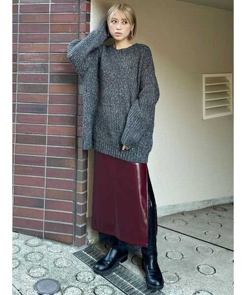 MURUA（ムルーア）の「フェイクパテントレザースカート（スカート・レディース・ブラック/ワイン・1/2）」の12枚目の写真