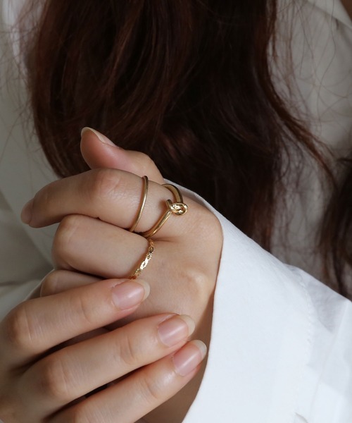 colleca la（コレカラ）の「ノットリングセット（リング・レディース・シルバー/ゴールド・FREE）」の2枚目の写真