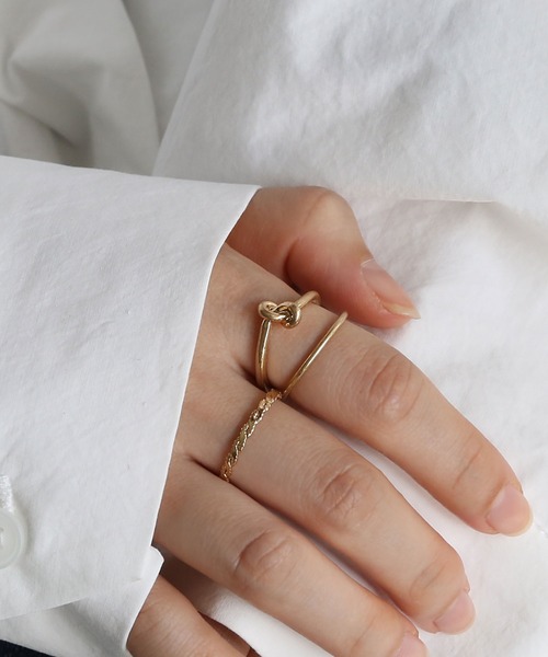 colleca la（コレカラ）の「ノットリングセット（リング・レディース・シルバー/ゴールド・FREE）」の4枚目の写真
