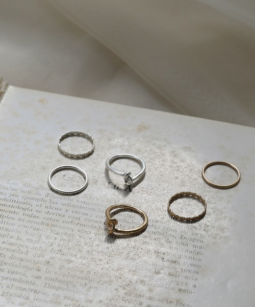 colleca la（コレカラ）の「ノットリングセット（リング・レディース・シルバー/ゴールド・FREE）」の5枚目の写真