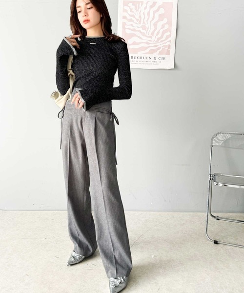 mily bilet(ミウィビレット)の「【mily bilet】きらめきと上品さ溢れる。ラメ入りリブプチハイ袖フレアニット(長袖)(ニット/セーター・レディース・グレー/ブルー/ブラック/アイボリー・MEDIUM/SMALL/X-LARGE/LARGE)」の16枚目の写真