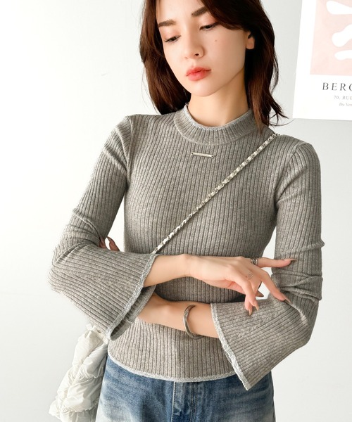 mily bilet(ミウィビレット)の「【mily bilet】きらめきと上品さ溢れる。ラメ入りリブプチハイ袖フレアニット(長袖)(ニット/セーター・レディース・グレー/ブルー/ブラック/アイボリー・MEDIUM/SMALL/X-LARGE/LARGE)」の22枚目の写真