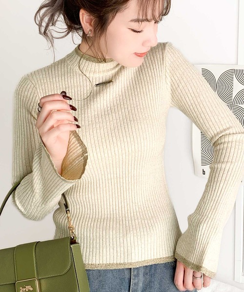 mily bilet(ミウィビレット)の「【mily bilet】きらめきと上品さ溢れる。ラメ入りリブプチハイ袖フレアニット(長袖)(ニット/セーター・レディース・グレー/ブルー/ブラック/アイボリー・MEDIUM/SMALL/X-LARGE/LARGE)」の5枚目の写真