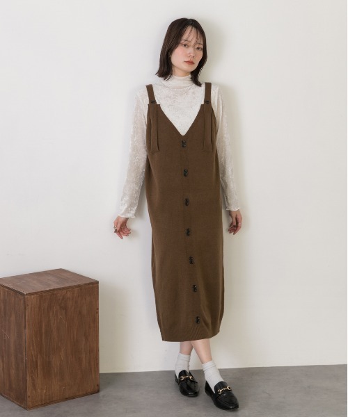ad thie(アドティエ)の「ボタンデザイン ニットワンピース(ワンピース・レディース・ブラウン/ベージュ/グレー/ブラック・FREE)」の18枚目の写真