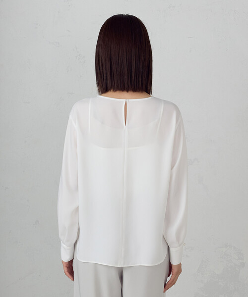 COMME CA ISM（コムサイズム）の「【セットアップ対応】ポリエステルツイル　パールボタンブラウス（シャツ/ブラウス・レディース・ネイビー/ホワイト/グレー・X-SMALL/SMALL/MEDIUM/LARGE/X-LARGE）」の21枚目の写真