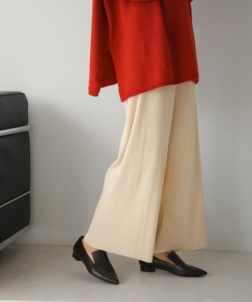 Bou Jeloud(ブージュルード)の「ベロアプリーツパンツ(その他パンツ・レディース・モカ/ホワイト系その他・38)」の1枚目の写真