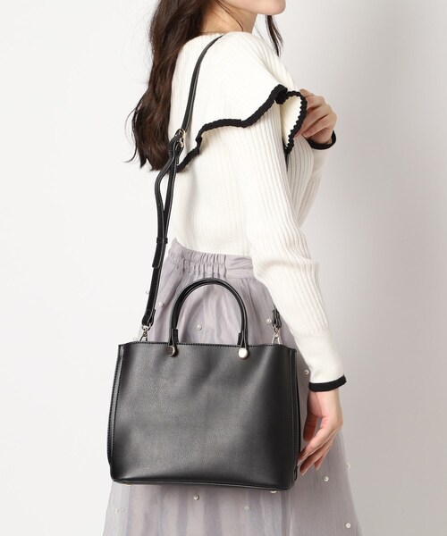 ESPERANZA（エスペランサ）の「2WAYハンドバッグ（ハンドバッグ・レディース・アイボリー/ブラック/グレイッシュベージュ/ダークブラウン・FREE）」の19枚目の写真