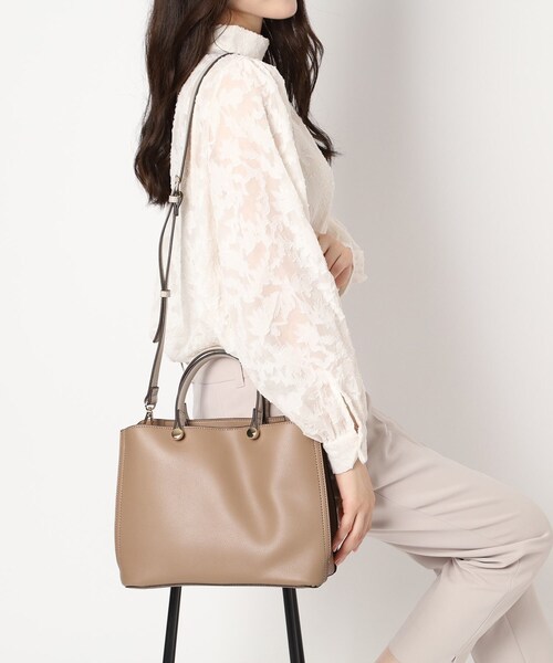 ESPERANZA（エスペランサ）の「2WAYハンドバッグ（ハンドバッグ・レディース・アイボリー/ブラック/グレイッシュベージュ/ダークブラウン・FREE）」の20枚目の写真