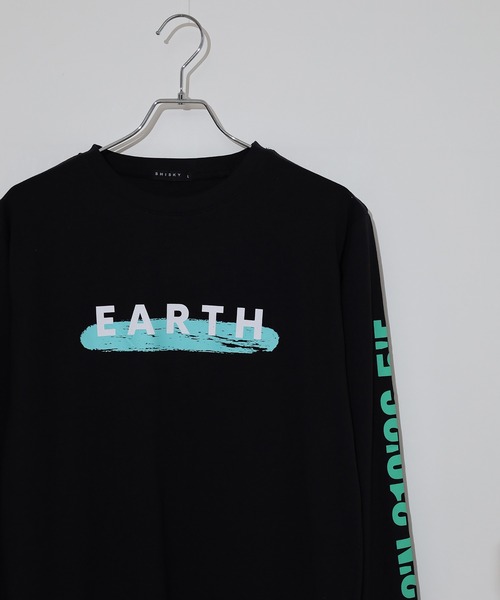 FUNALIVE(ファンアライブ)の「Printed long sleeve T-shirt / プリントロングTシャツ unisex(Tシャツ/カットソー・メンズ・杢グレー/ヘザーグレー/ホワイト系1/ホワイト系2/ホワイト系3/ホワイト系4/ホワイト系5/ブラック系1/ブラック系2/ブラック系3/ブラック系4/ブラック系5/ネイビー系1/ネイビー/オフホワイト/パープル/ブラック/ダークグリーン・M/L/XL)」の10枚目の写真