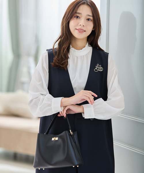 Honeys(ハニーズ)の「【ストレッチ・ウォッシャブル・イージーケア】セレモニー対応ロングジレ(ベスト・レディース・グレイッシュベージュ/ブラック/ネイビー・L/LL/M/S)」の12枚目の写真