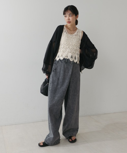 Bou Jeloud(ブージュルード)の「アシメラップデニムパンツ(デニムパンツ・レディース・ブラック/ブルー・38)」の4枚目の写真