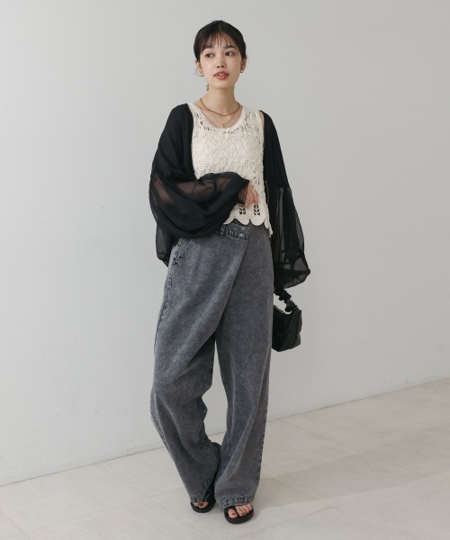 Bou Jeloud(ブージュルード)の「アシメラップデニムパンツ(デニムパンツ・レディース・ブラック/ブルー・38)」の7枚目の写真