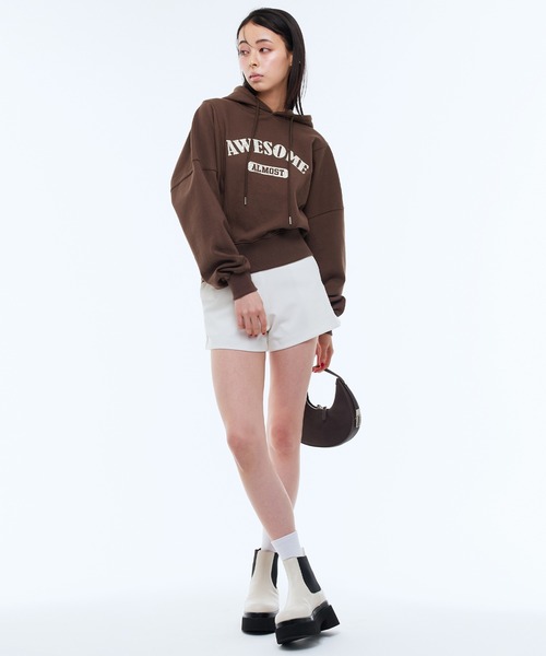 Narcissus（ナルシス）の「クロップドロゴパーカー（パーカー・レディース・ネイビー/ブラウン・FREE）」の3枚目の写真