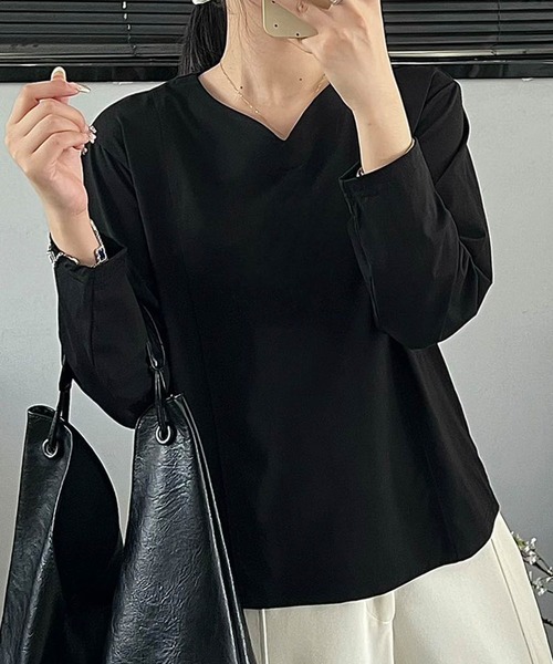 DECADE CLASSIC(ディケイド クラシック)の「【DECADE CLASSIC】Vネックロングスリーブカットソー(Tシャツ/カットソー・レディース・ブラック/ホワイト/ダークグレー/ピンク・MEDIUM/LARGE)」の2枚目の写真