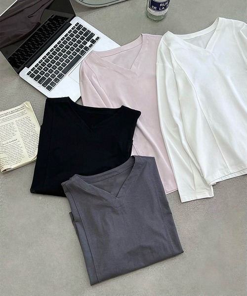 DECADE CLASSIC(ディケイド クラシック)の「【DECADE CLASSIC】Vネックロングスリーブカットソー(Tシャツ/カットソー・レディース・ブラック/ホワイト/ダークグレー/ピンク・MEDIUM/LARGE)」の11枚目の写真