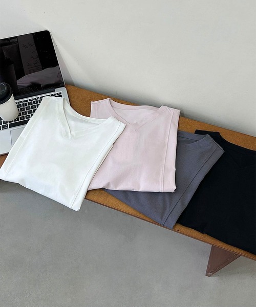 DECADE CLASSIC(ディケイド クラシック)の「【DECADE CLASSIC】Vネックロングスリーブカットソー(Tシャツ/カットソー・レディース・ブラック/ホワイト/ダークグレー/ピンク・MEDIUM/LARGE)」の12枚目の写真