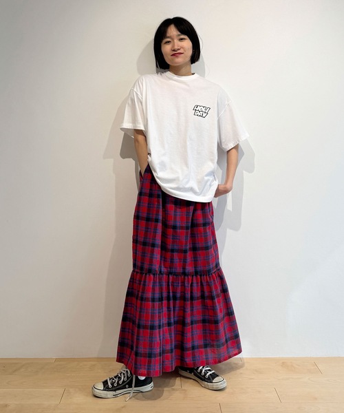 HOLIDAY（ホリデイ）の「SUPER FINE S/S T-SHIRT (TWO STEPS) スーパーファインショートスリーブTシャツ (トゥーステップス)（Tシャツ/カットソー・レディース・ブラック/ホワイト・XXS/XL）」の8枚目の写真