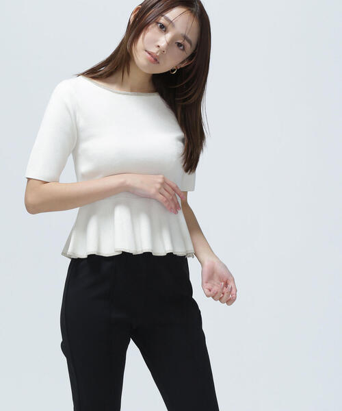 NATURAL BEAUTY BASIC(ナチュラルビューティーベーシック)の「◇ラメラインペプラムニット(ニット/セーター・レディース・ベージュ/チャコールグレー/オフホワイト/ダークブルー・FREE)」の14枚目の写真