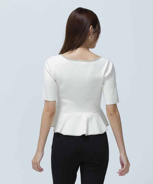 NATURAL BEAUTY BASIC(ナチュラルビューティーベーシック)の「◇ラメラインペプラムニット(ニット/セーター・レディース・ベージュ/チャコールグレー/オフホワイト/ダークブルー・FREE)」の17枚目の写真