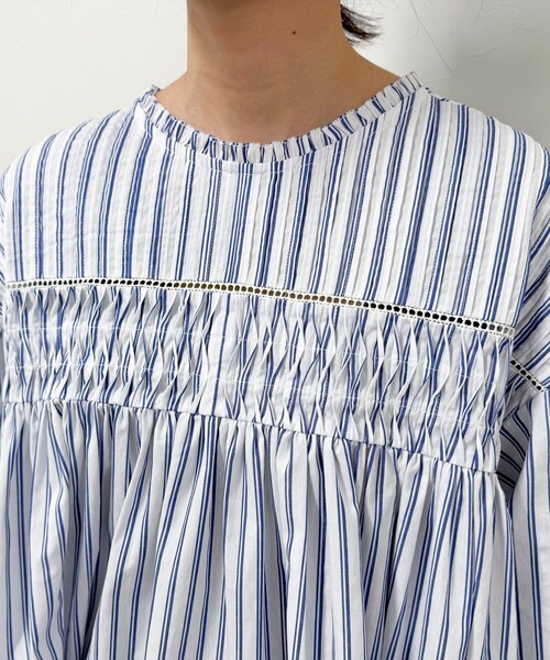 fredy emue(フレディエミュ)の「【GEVACO/ゲバコ】ピンタックボリュームスリーブブラウス(シャツ/ブラウス・レディース・オフホワイト/ブルー系その他/ホワイト系その他・38)」の17枚目の写真