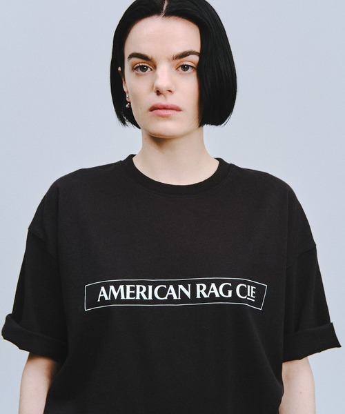 AMERICAN RAG CIE（アメリカンラグシー）の「【AMERICAN RAG CIE】ラインロゴTシャツ（ユニセックス）（Tシャツ/カットソー・レディース・ホワイト/ブラック・LARGE/MEDIUM）」の5枚目の写真