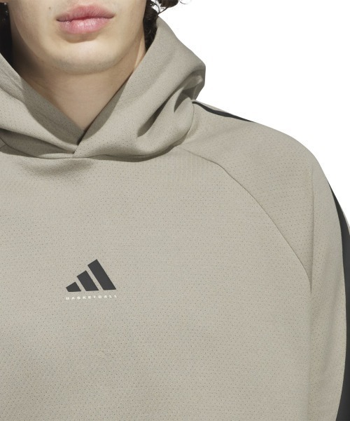 adidas（アディダス）の「adidas BASKETBALL SPACER HOODY（アディダス バスケットボール スペーサーパーカー（ジェンダーニュートラル））（パーカー・メンズ・ベージュ系/レッド系・MEDIUM/LARGE/X-LARGE）」の8枚目の写真