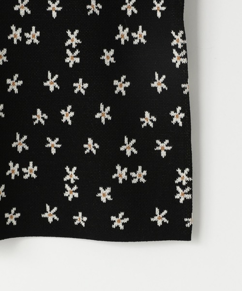 LOWRYS FARM(ローリーズファーム)の「フラワーニットタンク 325503(タンクトップ・キッズ・オレンジ/ブラック・110cm/130cm/150cm)」の6枚目の写真