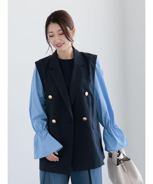 ♡本日限りの価格♡cen. 花びらジレ　ベスト　ネイビー Te chichi（テチチ）の「ファブリックアソートテーラードジレ