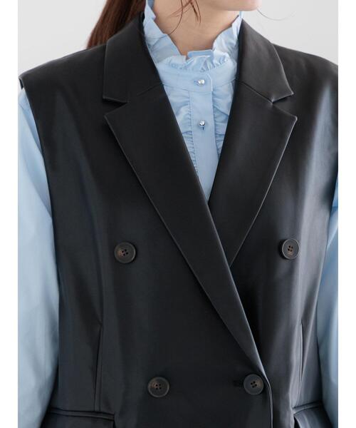 ♡本日限りの価格♡cen. 花びらジレ　ベスト　ネイビー Te chichi（テチチ）の「ファブリックアソートテーラードジレ