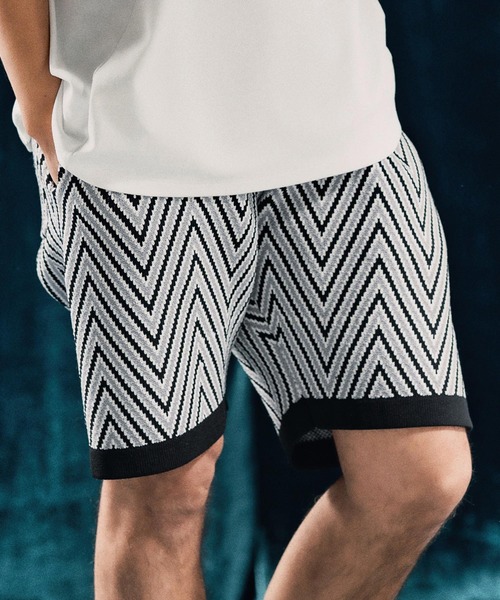 ANGENEHM（アンゲネーム）の「mp13342-Airy yarn wide herringbone shorts ニットショートパンツ（その他パンツ・メンズ・ホワイト/ブラック/ベージュ/チャコール・S/M/L）」の10枚目の写真