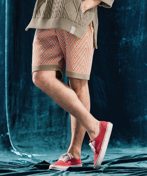 ANGENEHM（アンゲネーム）の「mp13342-Airy yarn wide herringbone shorts ニットショートパンツ（その他パンツ・メンズ・ホワイト/ブラック/ベージュ/チャコール・S/M/L）」の20枚目の写真
