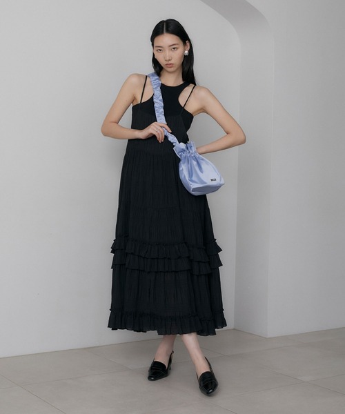 somlu.(ソンムル)の「【somlu.】2wayギャザーショルダー巾着バッグ(ショルダーバッグ・レディース・ブルー系/ダークブラウン/ブラック/アイボリー・FREE)」の6枚目の写真