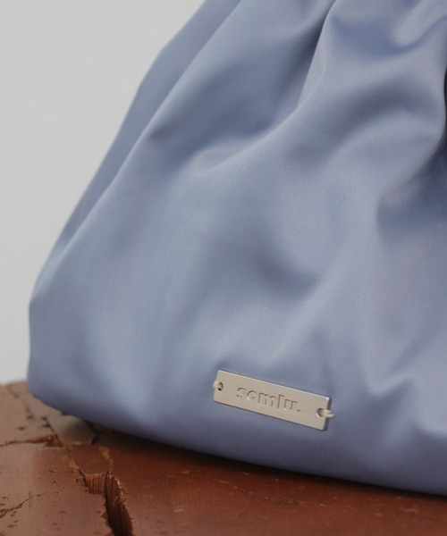 somlu.(ソンムル)の「【somlu.】2wayギャザーショルダー巾着バッグ(ショルダーバッグ・レディース・ブルー系/ダークブラウン/ブラック/アイボリー・FREE)」の9枚目の写真