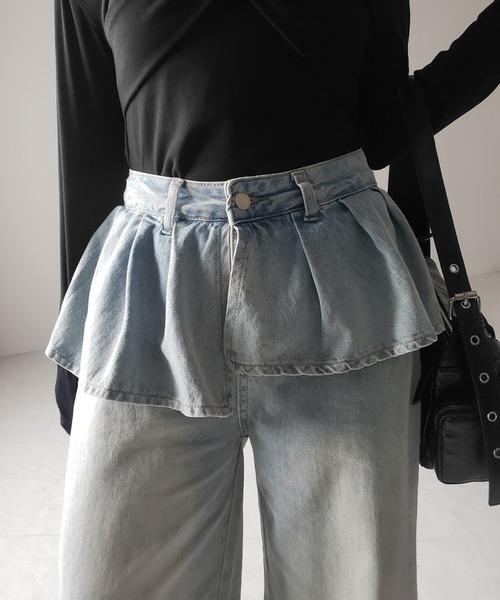 me+em select(ミームセレクト)の「※※【 2color / 4size 】フリルドッキングレイヤードヴィンテージワイドデニム / frll docking layered vintage wide denim(デニムパンツ・レディース・ブルー/ブラック・MEDIUM/SMALL/X-LARGE/LARGE)」の6枚目の写真